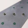 Cravatta grigio perla pois verdi Argenio Napoli tris di smeraldi e oro