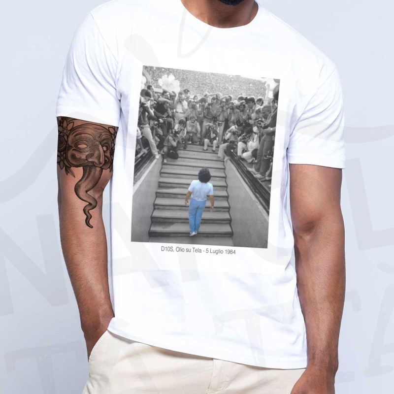 D10S Oil on Canvas Unisex T-shirt Maradona Naples