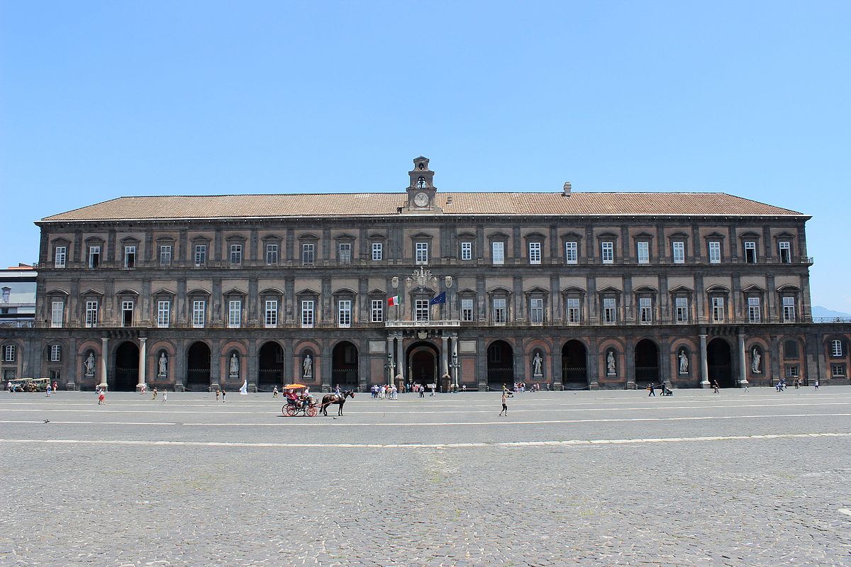 Il Palazzo Reale di Napoli: l'anima di Piazza Plebiscito