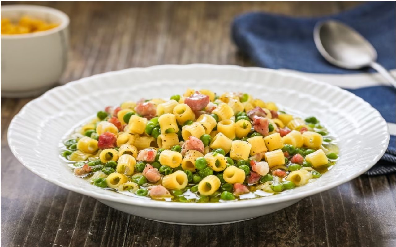 Pasta e piselli alla napoletana